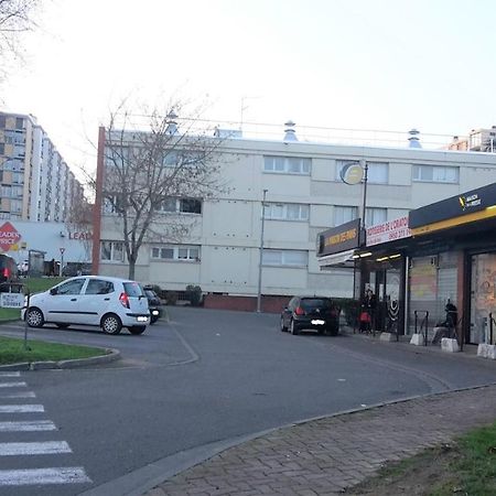 Chambre 1 Personne Et Studio 1 Personne Avec Entree Libre Et Salle De Bain Privee Colomiers Exteriér fotografie