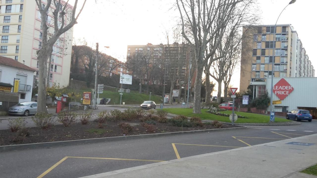 Chambre 1 Personne Et Studio 1 Personne Avec Entree Libre Et Salle De Bain Privee Colomiers Exteriér fotografie